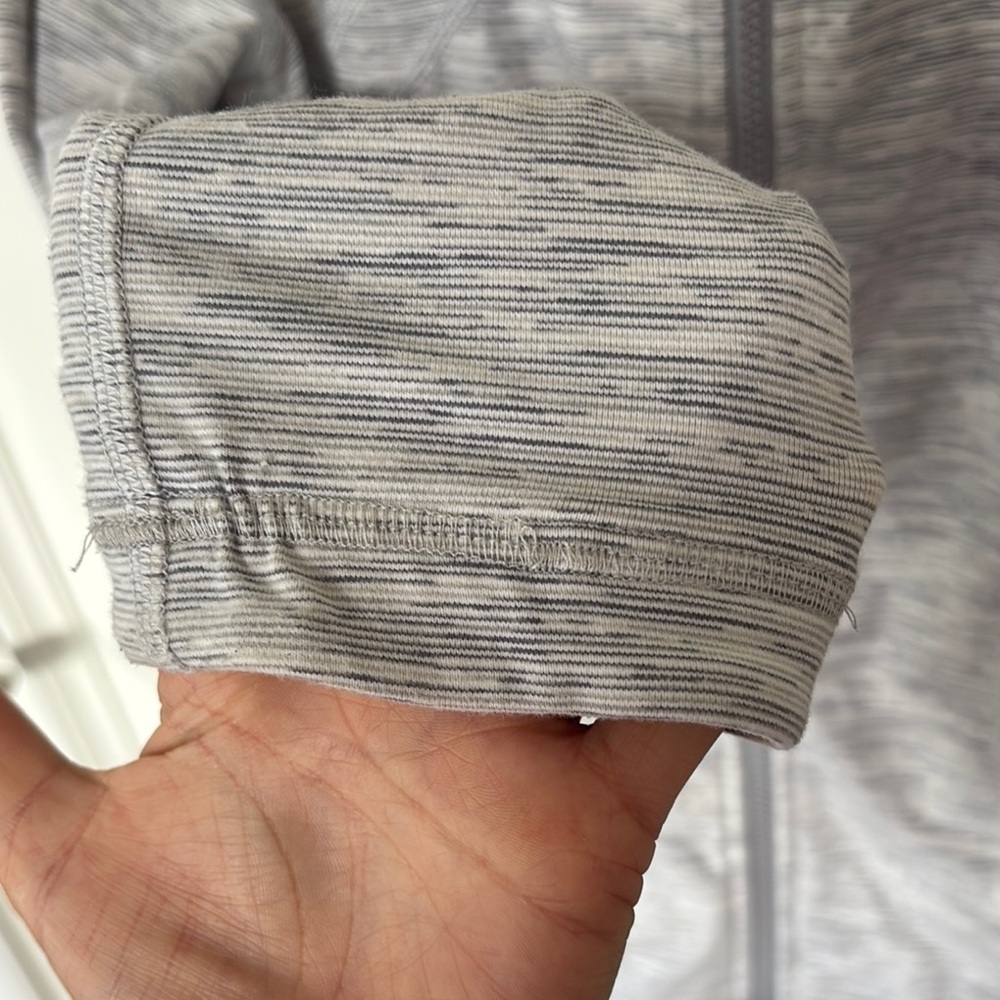 Lululemon Define Gray Women's Jacket - image 5